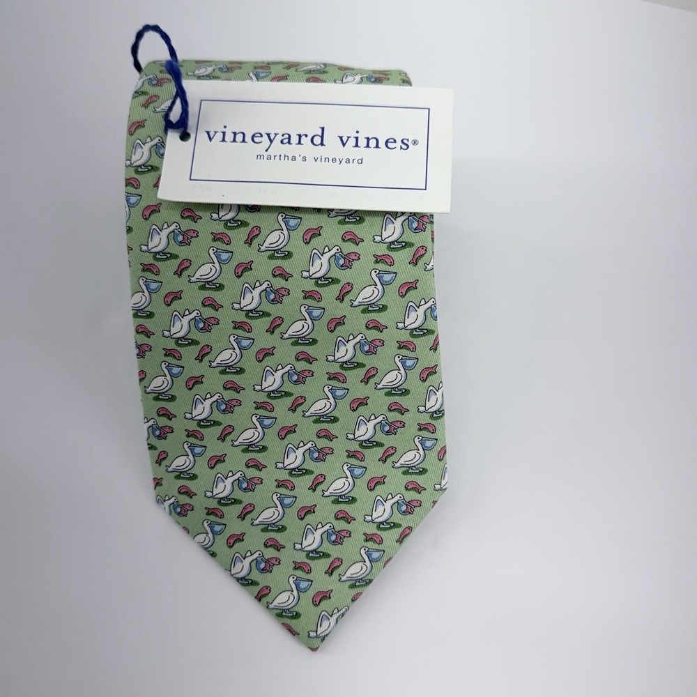 Vineyard Vines Necktie Men Pelican Print Green Silk NEW